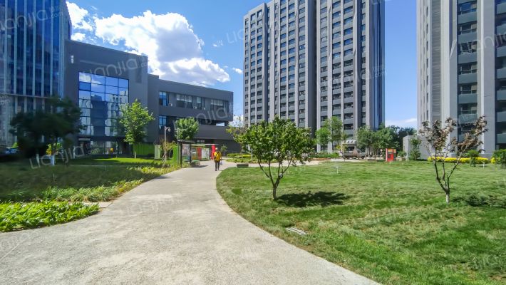 天资华府64号楼203室