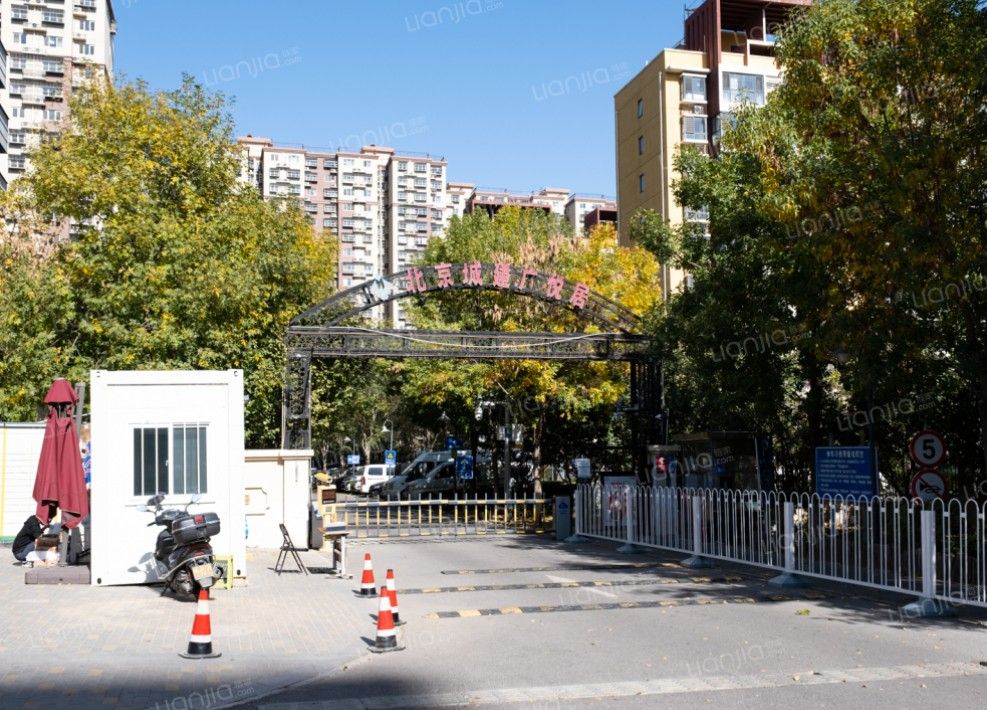 城建广悦居5号楼2单元1603室