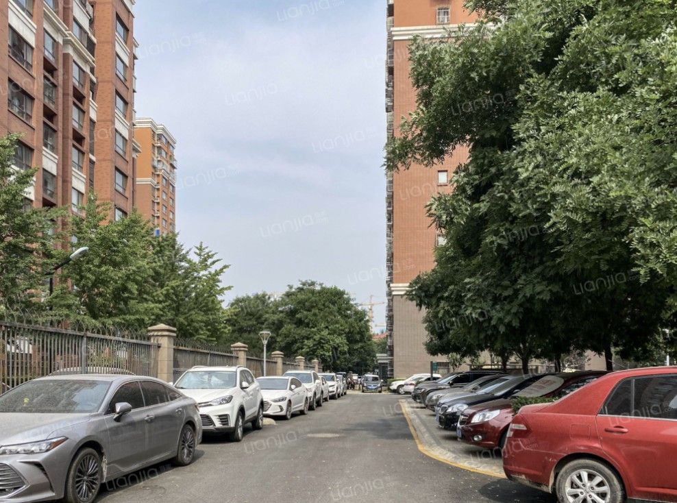 鸿坤理想城五期5号楼1单元1301室